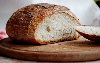 Белый хлеб на закваске